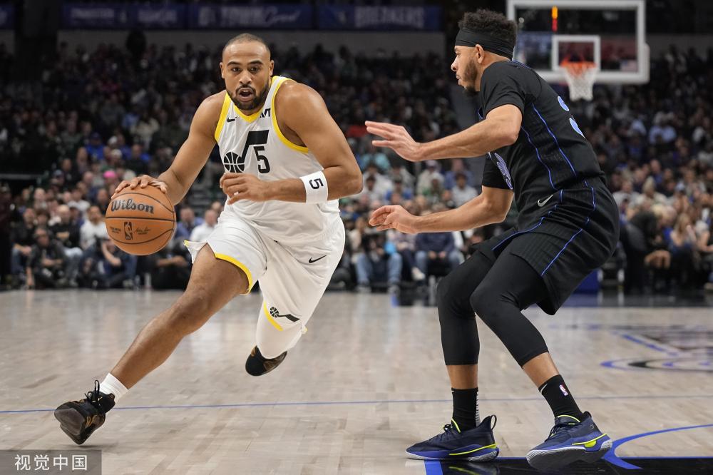 次展现了他 次展现了他